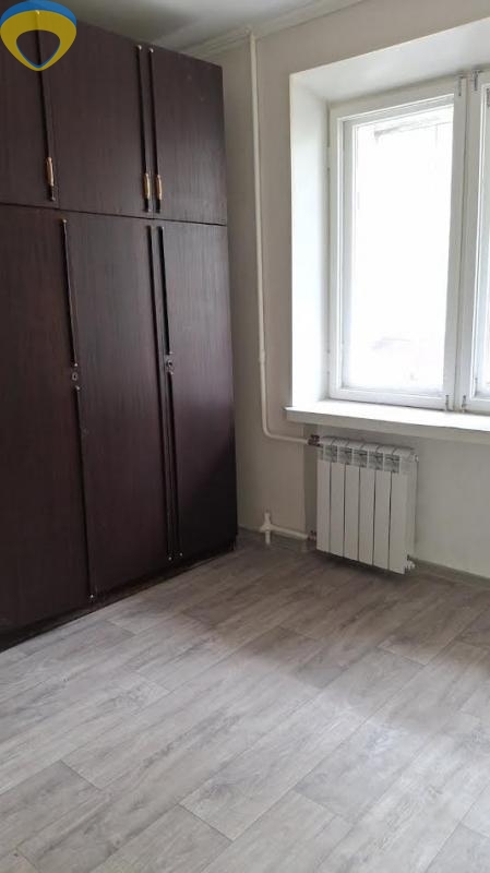 продажа однокомнатной квартиры номер A-174168 в Суворовском районе, фото номер 3